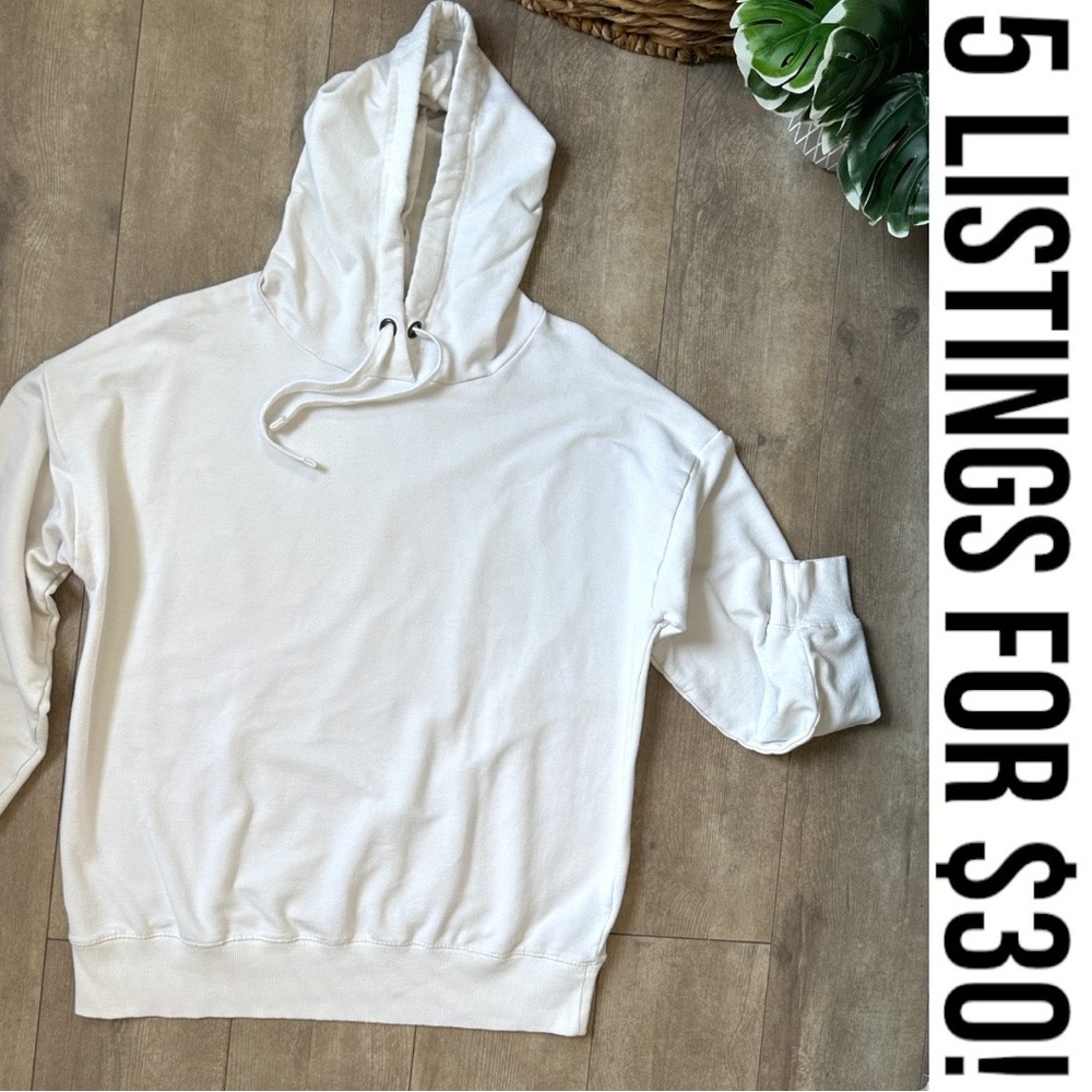 Buffalo David Bitton Women’s White Hoodie Sweatshirt Size Small